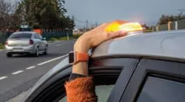 Nuevas balizas V16 para 2026: ¿las oficiales son igual de válidas que las de Lidl?