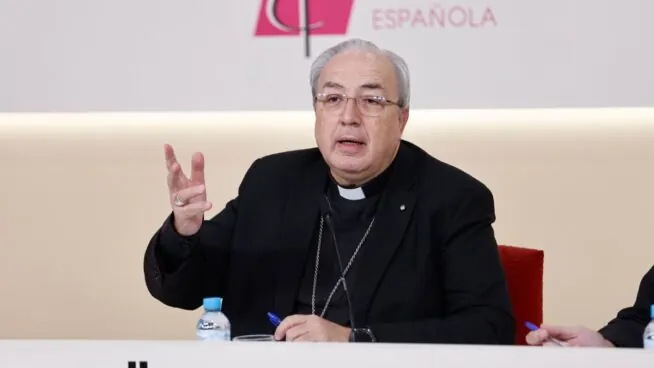 Los obispos creen que el Gobierno debe «cumplir» la condena al fiscal general