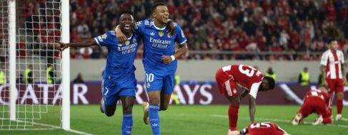 El Real Madrid resiste a duras penas contra el Olympiacos gracias al póker de Mbappé