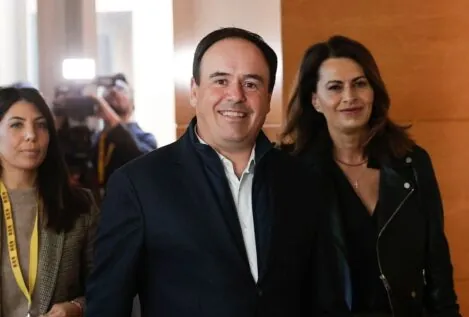 Pérez Llorca presenta su candidatura para suceder a Mazón sin cerrar el pacto con Vox