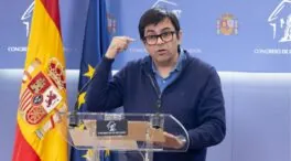 Pisarello (Comuns) cree que «hay cosas que chirrían» en la decisión del juez sobre Ábalos