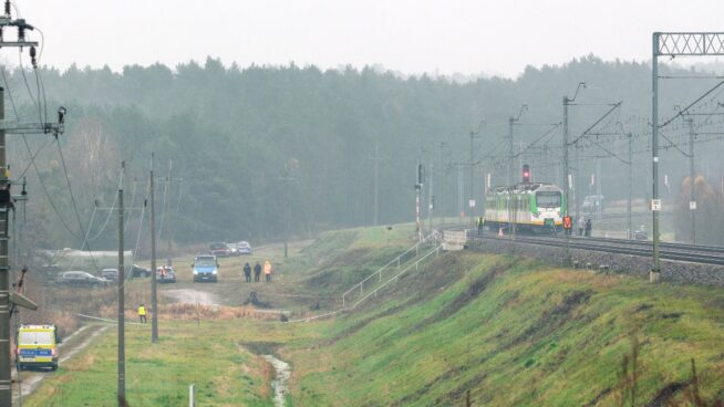 Polonia moviliza 10.000 soldados tras el sabotaje ferroviario atribuido a Rusia