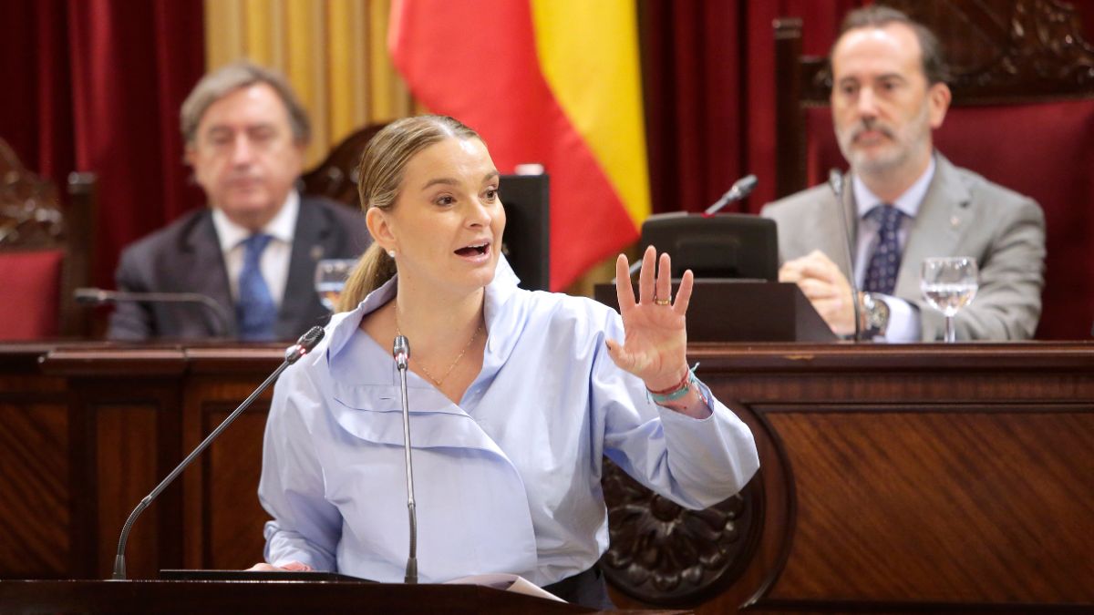 Prohens amenaza al PSOE con elecciones anticipadas en Baleares tras el choque con Vox