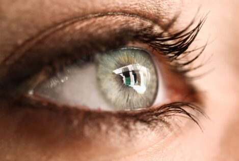 Prueban en dos personas ciegas un sistema de visión artificial que dialoga con el cerebro