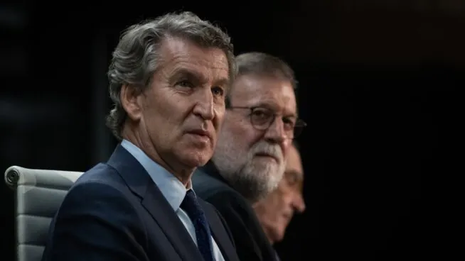 Feijóo: «Cualquier Gobierno decente caería» tras la reunión de Sánchez con «un terrorista»