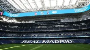 Los ingresos del Bernabéu son un 60% inferiores a lo previsto y cuestionan los fichajes