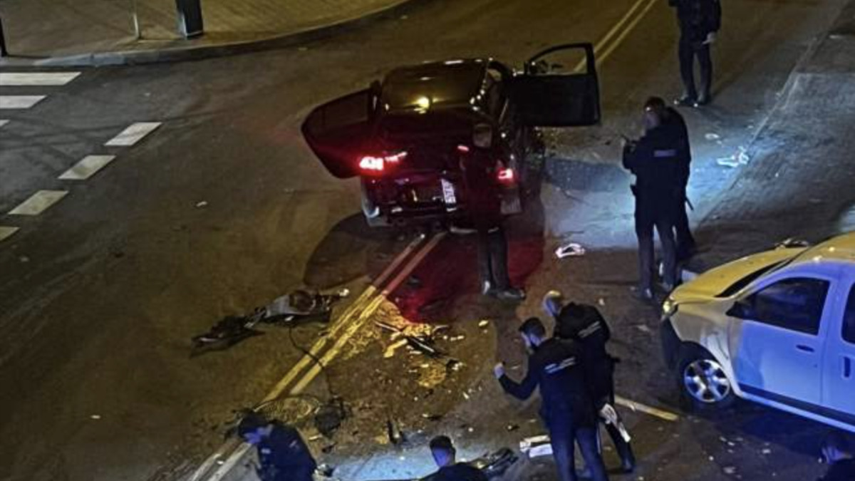 Secuestro en Madrid: tres coches embisten y tirotean a otro antes de raptar a su conductor