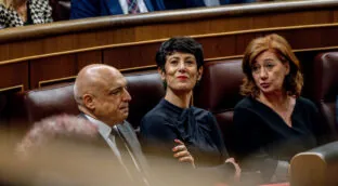 La ministra Elma Saiz da 1,5 millones a una fundación liderada por una de sus asesoras 