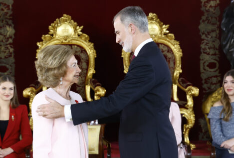 «Thank you»: la barrera del idioma que la reina Sofía no ha podido romper con su hijo Felipe VI