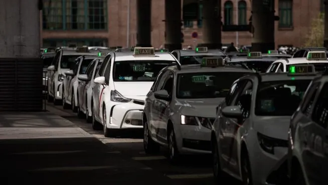 Aprobada la revisión de las tarifas de taxi en Valladolid para 2026