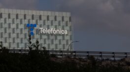 Telefónica empieza a negociar el ERE con la vista puesta en el ahorro de costes de un 25%