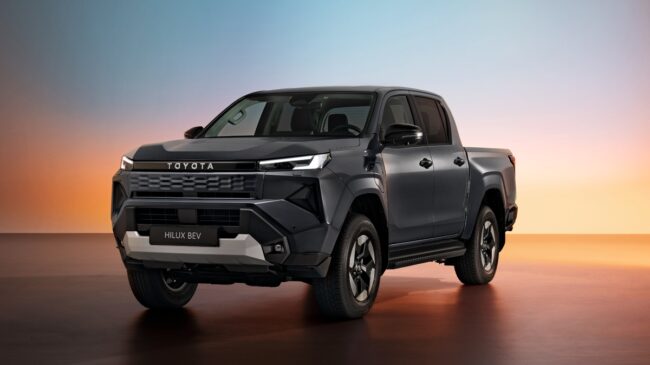 La Toyota Hilux 2026 se electrifica para seguir siendo un vehículo icónico