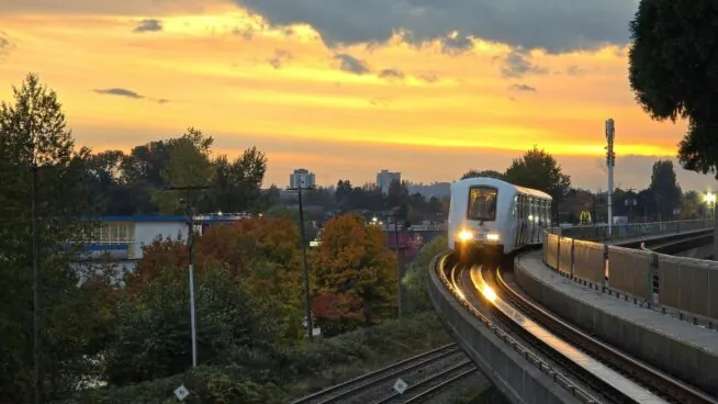 El tren de cinco estrellas que recorre el norte de España y funciona como un crucero