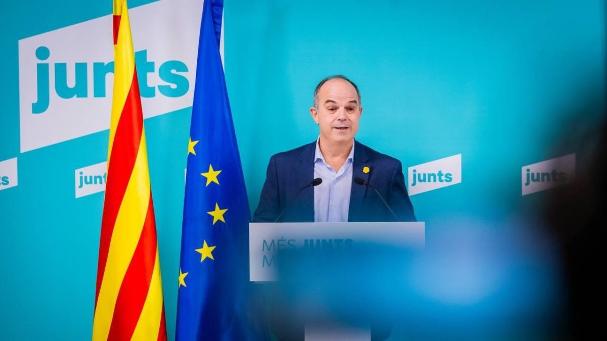 Turull responde a Feijóo: «No debe pedir ayuda a los empresarios, sino perdón»