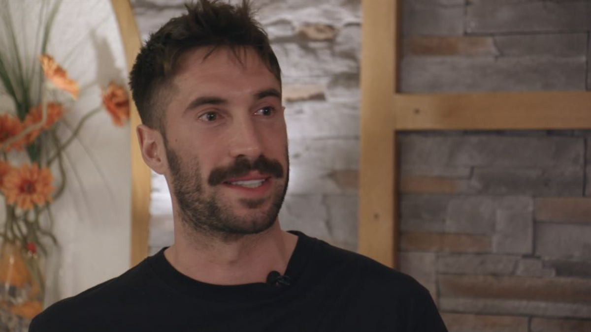 ‘Txurru’, el presentador revelación de TVE que es amante del fitness y muy famoso en Vitoria