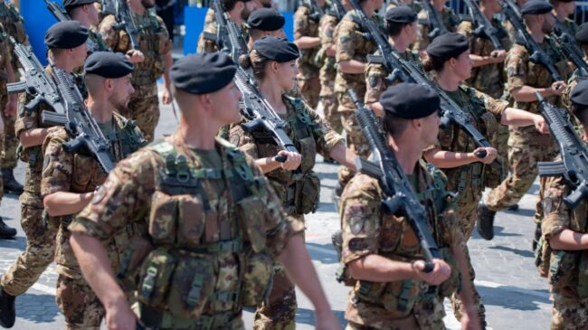 El «coliving» llega al Ejército: Defensa pone en marcha un proyecto piloto en Madrid