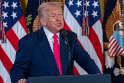 Trump propone pena de muerte a demócratas que instaron a militares a desobedecer órdenes