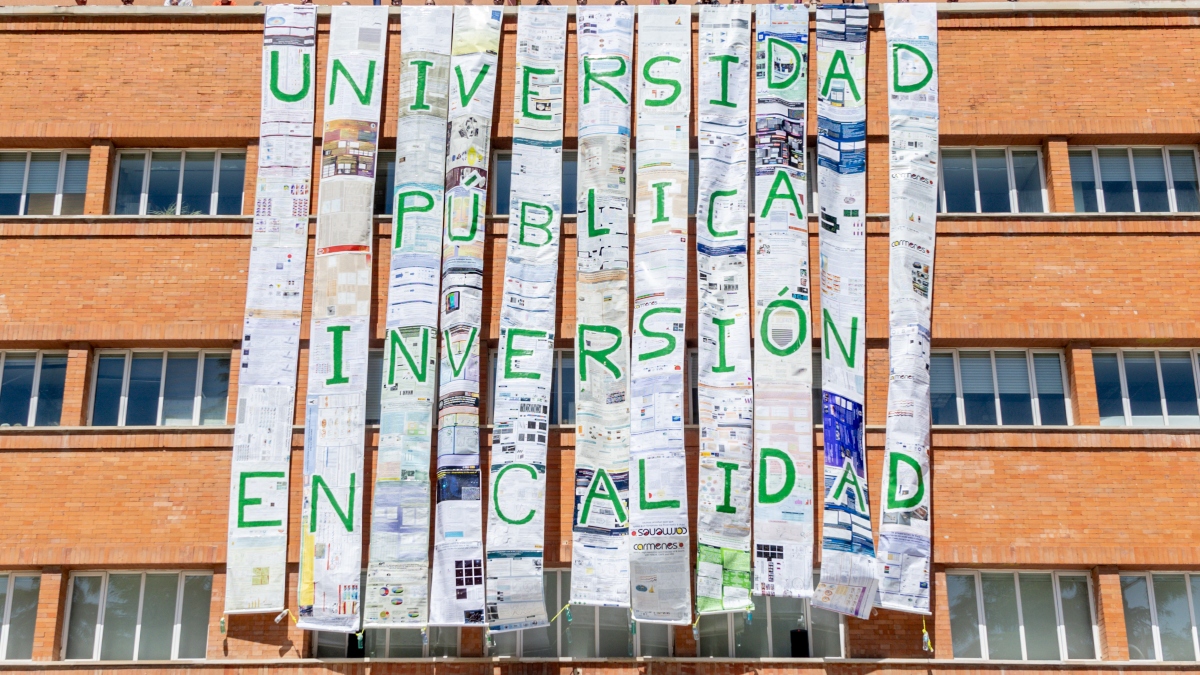 Arranca la huelga universitaria en Madrid con protestas de estudiantes y profesores