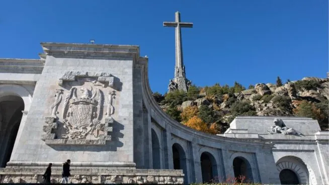Patrimonio Nacional ingresó un 17% más en el Valle de los Caídos en pleno 'año Franco'
