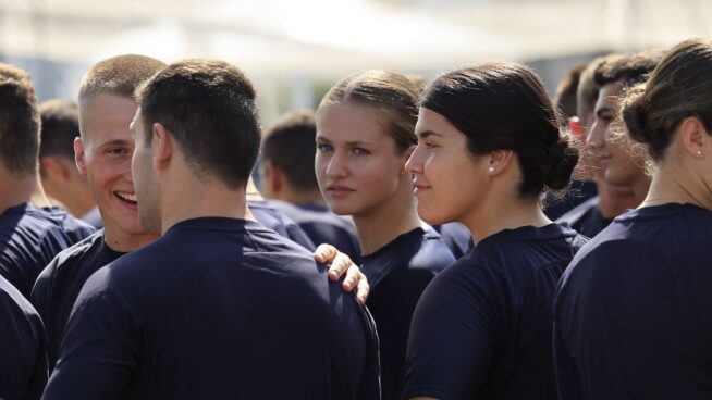 Soy periodista y he entrado en la Escuela Naval Militar de Marín donde estudió Leonor