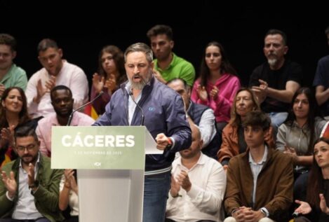 Abascal critica a Guardiola por querer «pactar con todos menos con Vox» en Extremadura