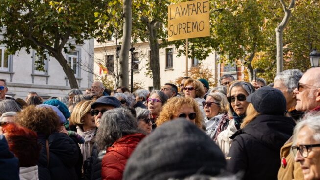 El domingo al sol de los yayoflautas