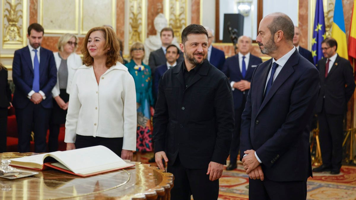 Zelenski visita el Congreso y espera que España «incremente su apoyo» a Ucrania