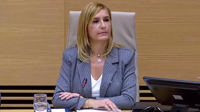 La exconsejera Pradas acusa al Gobierno de fallar en la dana y de no anticipar la catástrofe