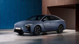 Lexus reivindica el espacio de las berlinas con la octava generación de un coche para ministros