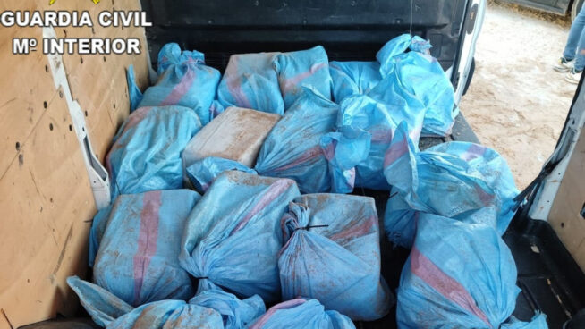 Abortado un alijo de 410 kilos de cocaína en Barbate (Cádiz) con dos detenidos