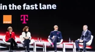 Oliver Wyman marca el camino a las 'telecos': integraciones, disciplina financiera e inversión