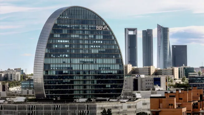 BBVA alcanza el 71% de su recompra de acciones de 993 millones de euros