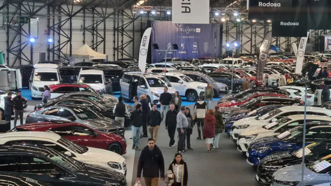 El precio del vehículo de ocasión cayó por debajo de los 18.000 euros en noviembre