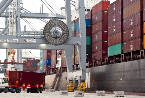 El déficit comercial con EEUU se disparó un 45,4% hasta octubre tras los aranceles