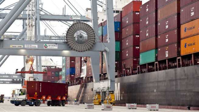 El déficit comercial con EEUU se disparó un 45,4% hasta octubre tras los aranceles