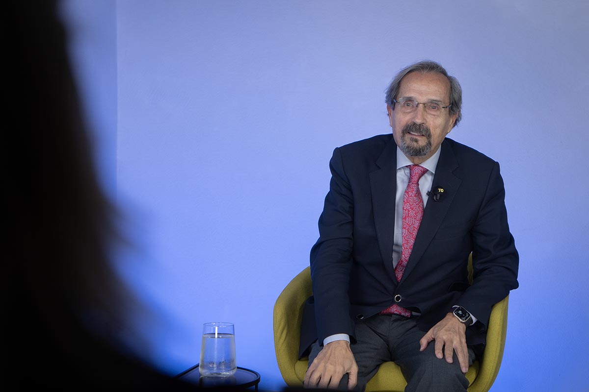 VÍDEO | Entrevista a Pedro Bofill: «Si Sánchez no se va, el PSOE corre el riesgo de desaparecer»