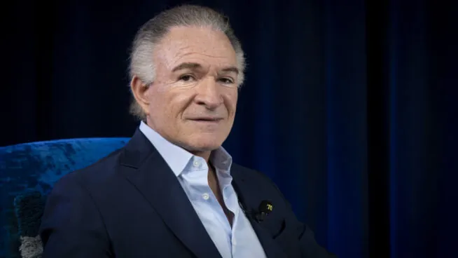 VÍDEO | Dionisio Gutiérrez: «El futuro de América Latina pasa por rescatar la política» | Conversaciones con Cebrián