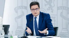 El Gobierno da vía libre a subir el sueldo de los funcionarios un 2,5% este año y un 1,5% en 2026