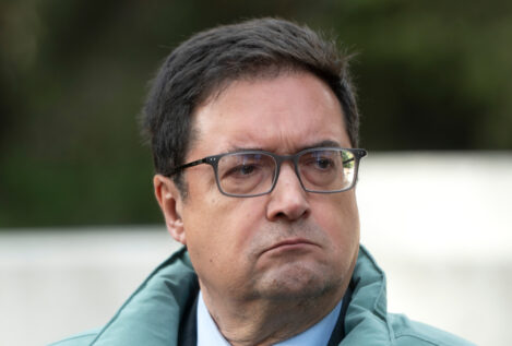 Óscar López: Zapatero es «una persona íntegra» atacada por «la caverna» del PP