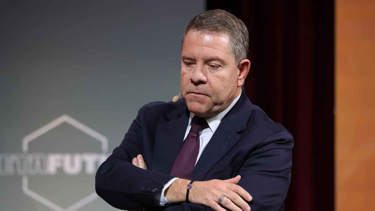 Page pide aclarar si Salazar tuvo vínculo con el PSOE desde julio: «¿De qué ha vivido?»