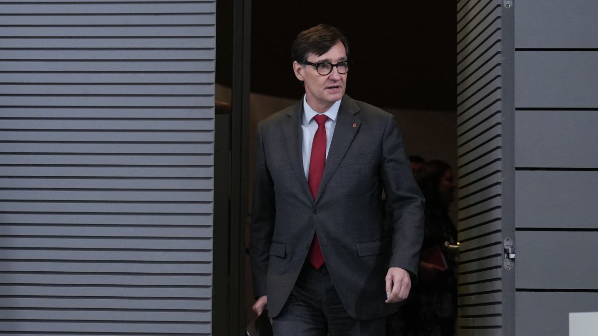 Illa prorroga las cuentas a la espera de pactar las de 2026 con ERC y Comuns