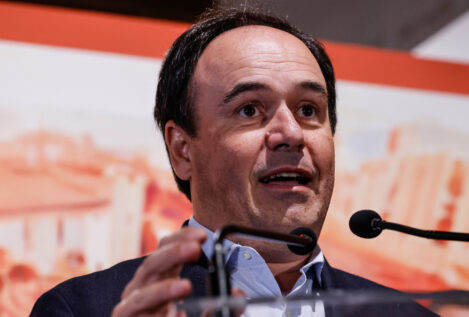 Pérez Llorca dice que la comisión de la dana le «decepciona» porque se «vende un relato»