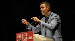 Pedro Sánchez lamenta la muerte de Robe Iniesta: «Nos enseñó a no rendirnos jamás»