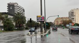 Valencia suspende las clases de este lunes en unos 30 centros por la alerta de lluvias