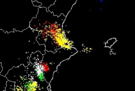 Una tormenta «extraordinaria» deja 1.500 rayos sobre la Comunidad Valenciana, según la Aemet