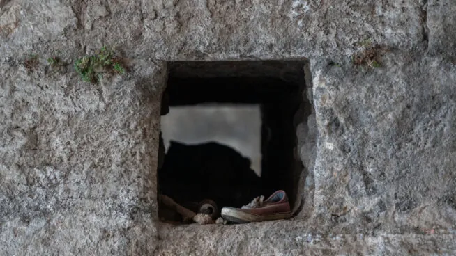 Muere un joven sin hogar en pleno centro de Valencia