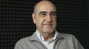 VÍDEO | Fuera de micrófono con Jesús Duva «No hay que llevar al titular la nacionalidad de un asesino, pero sí decirlo en el texto»