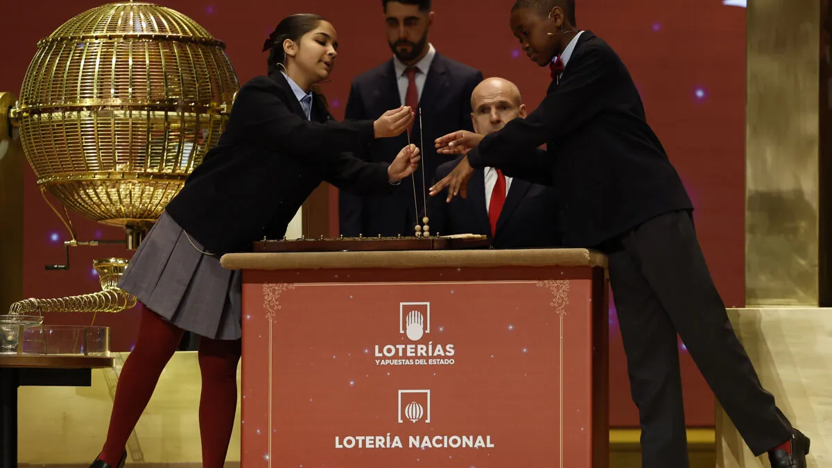 Sorteo Lotería de Navidad 2025, en directo: 70.048, toca el segundo premio en Madrid