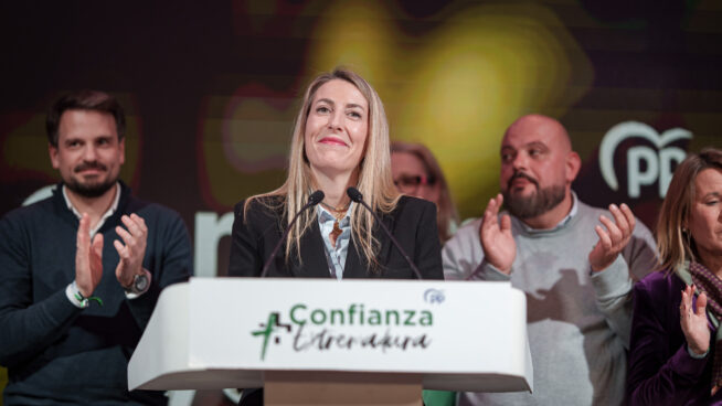 María Guardiola se muestra abierta a hablar con todos los grupos de cara a la investidura