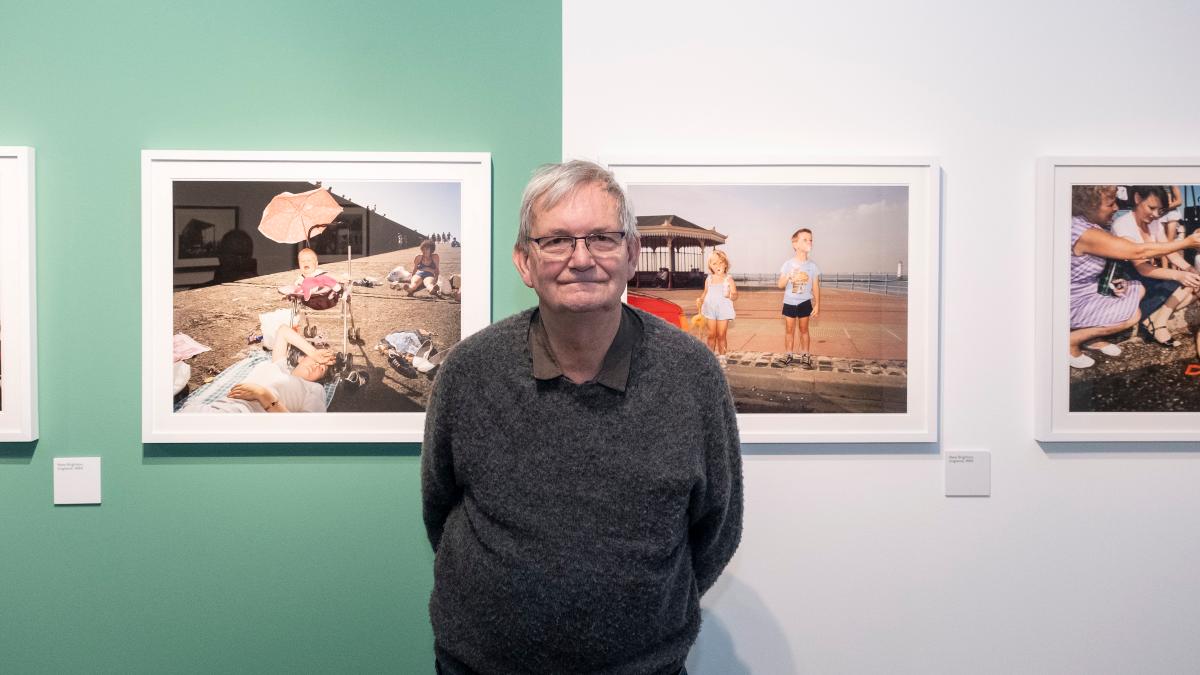 Muere a los 73 años Martin Parr, el reconocido fotógrafo británico